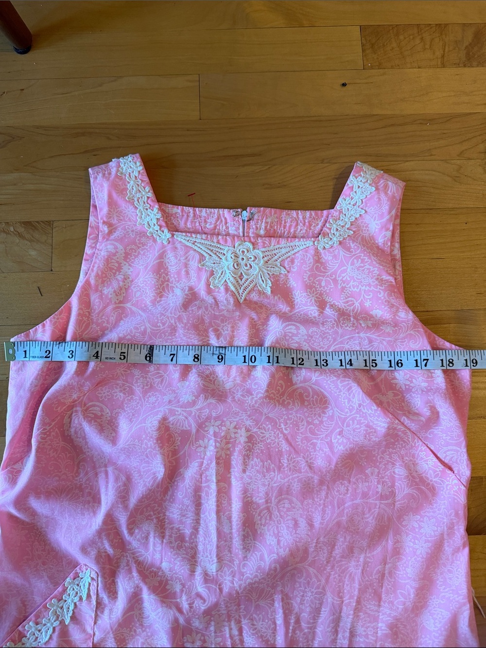 Lilly Pulitzer Pink Embroidered Sleeveless Shift Dress - Picture 6 of 9